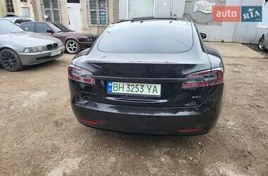 Лифтбек Tesla Model S 2016 в Одессе