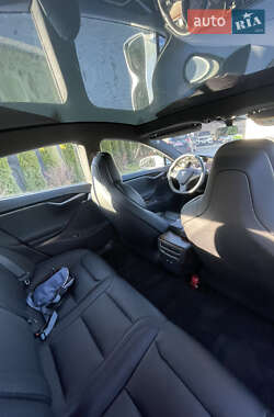 Ліфтбек Tesla Model S 2019 в 