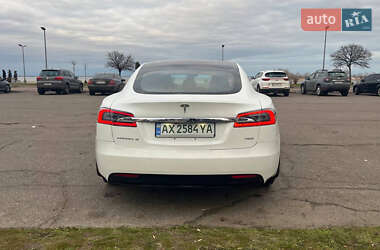 Ліфтбек Tesla Model S 2017 в Черкасах