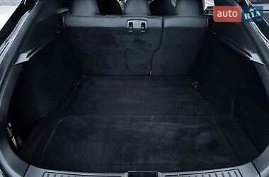 Лифтбек Tesla Model S 2018 в 
