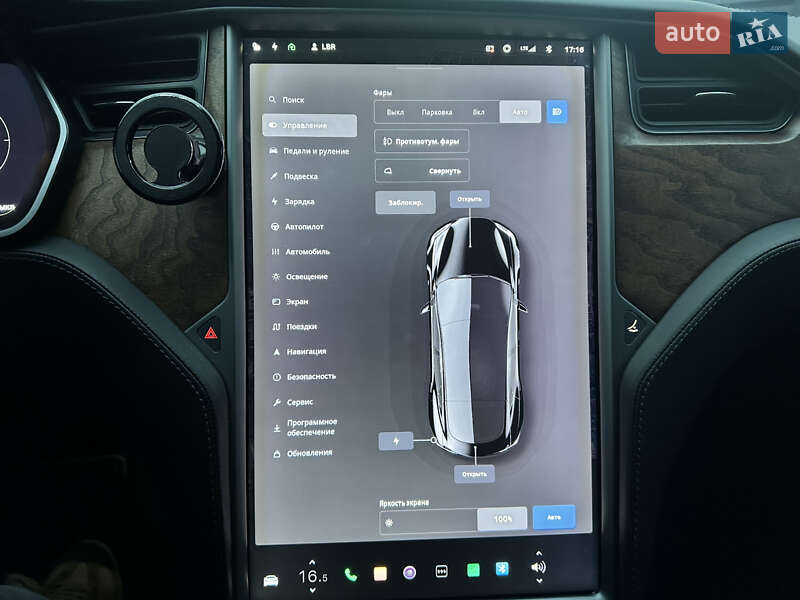 Лифтбек Tesla Model S 2018 в Львове