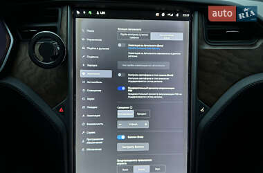 Лифтбек Tesla Model S 2018 в 
