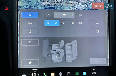 Лифтбек Tesla Model S 2018 в 