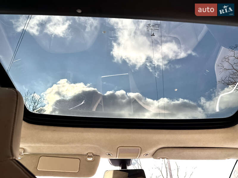 Лифтбек Tesla Model S 2014 в Тернополе фото 39 Лифтбек Tesla Model S 2014 в Тернополе