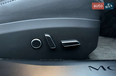 Лифтбек Tesla Model S 2021 в 