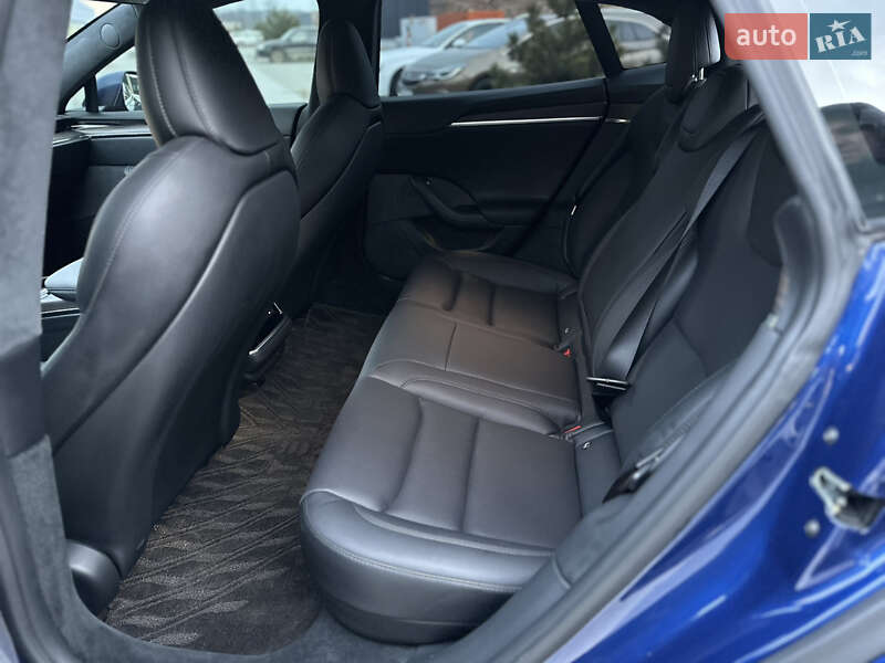 Ліфтбек Tesla Model S 2021 в Хмельницькому