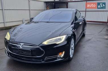 Ліфтбек Tesla Model S 2014 в Києві