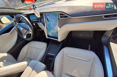 Ліфтбек Tesla Model S 2015 в Зборові