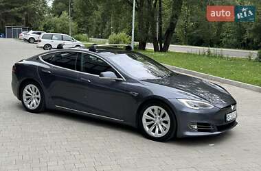 Лифтбек Tesla Model S 2016 в Пустомытах