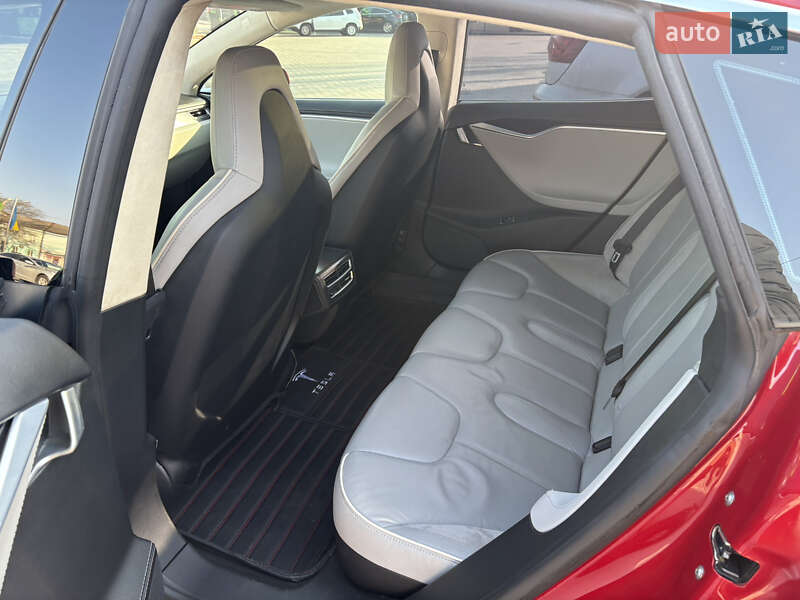 Лифтбек Tesla Model S 2014 в Одессе