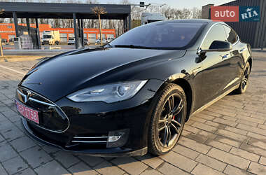 Лифтбек Tesla Model S 2014 в Луцке