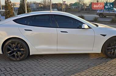 Лифтбек Tesla Model S 2024 в 