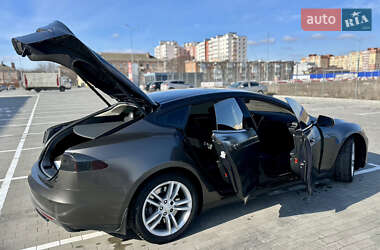 Лифтбек Tesla Model S 2014 в Виннице