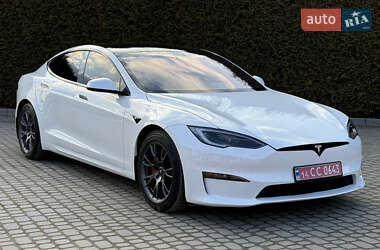 Лифтбек Tesla Model S 2023 в Львове