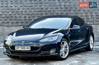 Лифтбек Tesla Model S 2014 в Запорожье