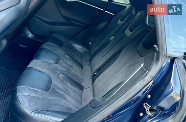 Ліфтбек Tesla Model S 2014 в 