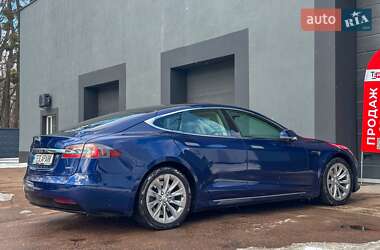 Ліфтбек Tesla Model S 2018 в Києві