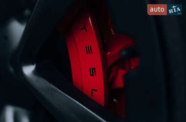 Лифтбек Tesla Model S 2021 в 