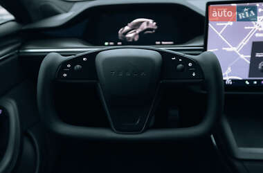 Лифтбек Tesla Model S 2021 в 
