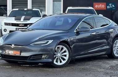 Ліфтбек Tesla Model S 2016 в 