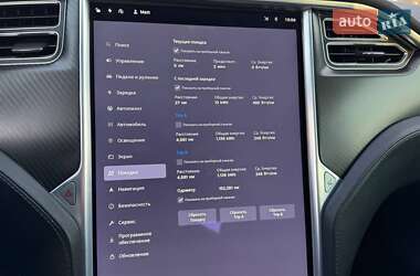 Ліфтбек Tesla Model S 2016 в 