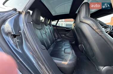 Ліфтбек Tesla Model S 2016 в 