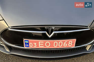 Ліфтбек Tesla Model S 2014 в Києві