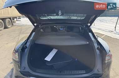 Лифтбек Tesla Model S 2023 в Днепре