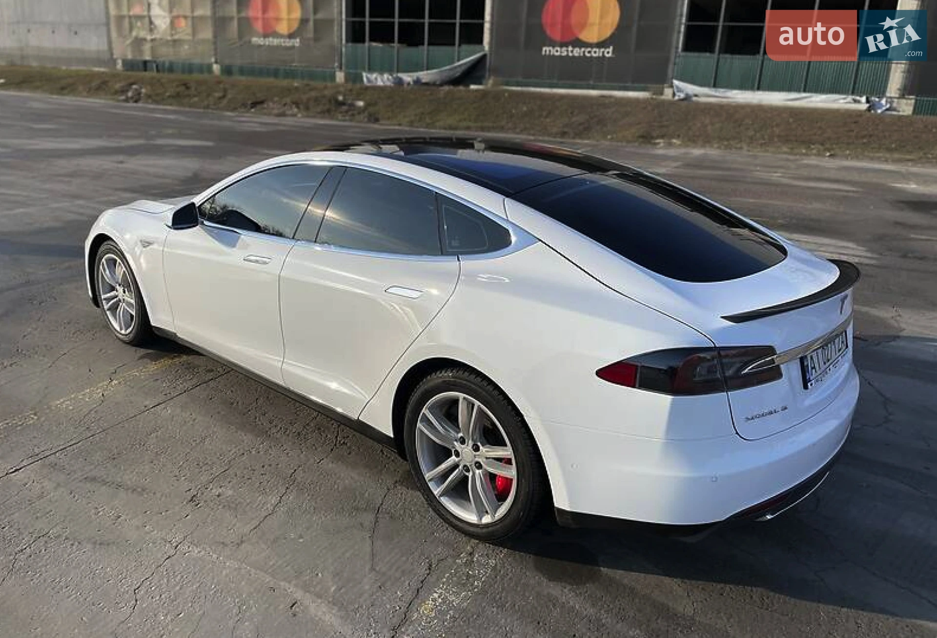 2015 Tesla Model S - мініатюра 8