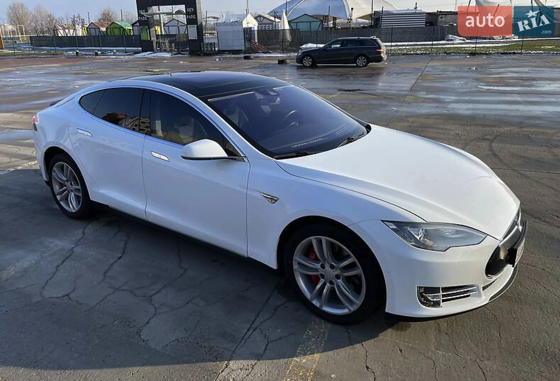 2015 Tesla Model S - мініатюра 11