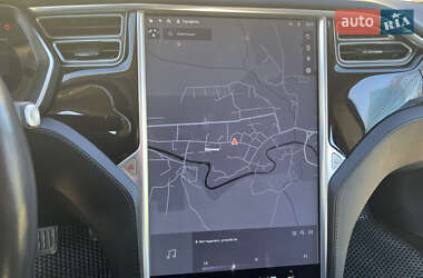 Лифтбек Tesla Model S 2016 в 