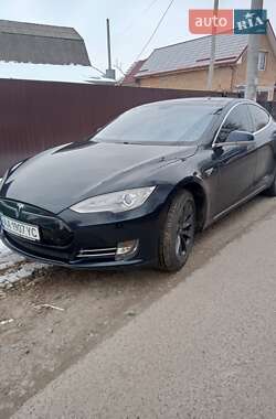 Лифтбек Tesla Model S 2013 в 
