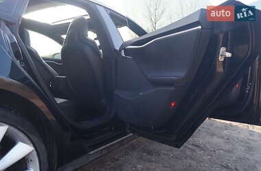 Ліфтбек Tesla Model S 2014 в 