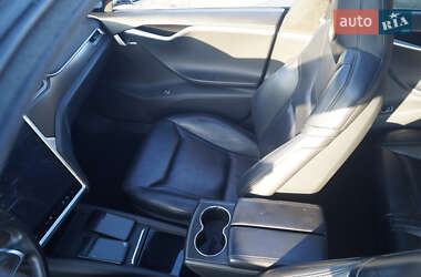 Ліфтбек Tesla Model S 2014 в 