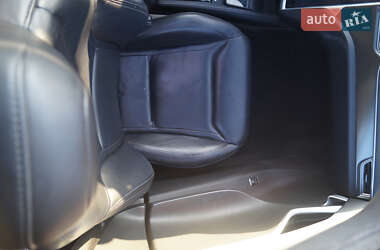 Ліфтбек Tesla Model S 2014 в 