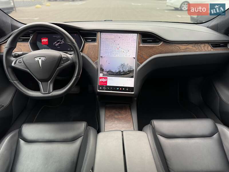 Ліфтбек Tesla Model S 2020 в Одесі