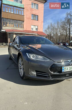 Tesla Model S 2015 Tesla Model S 2015