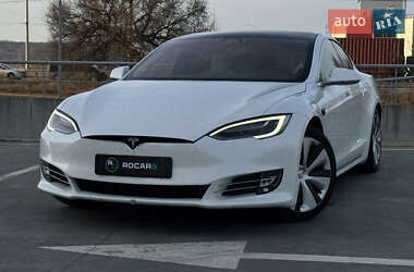 Ліфтбек Tesla Model S 2020 в Києві