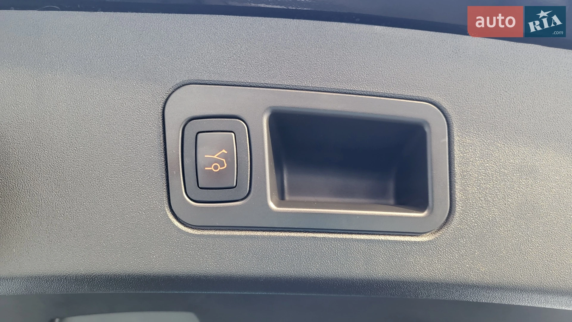 2016 Tesla Model S - мініатюра 33