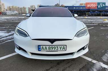 Ліфтбек Tesla Model S 2018 в Києві