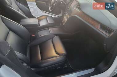 Лифтбек Tesla Model S 2020 в 