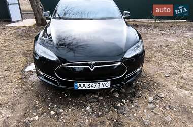 Лифтбек Tesla Model S 2013 в Василькове