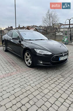 Лифтбек Tesla Model S 2013 в Ивано-Франковске