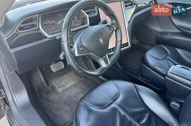 Ліфтбек Tesla Model S 2013 в 