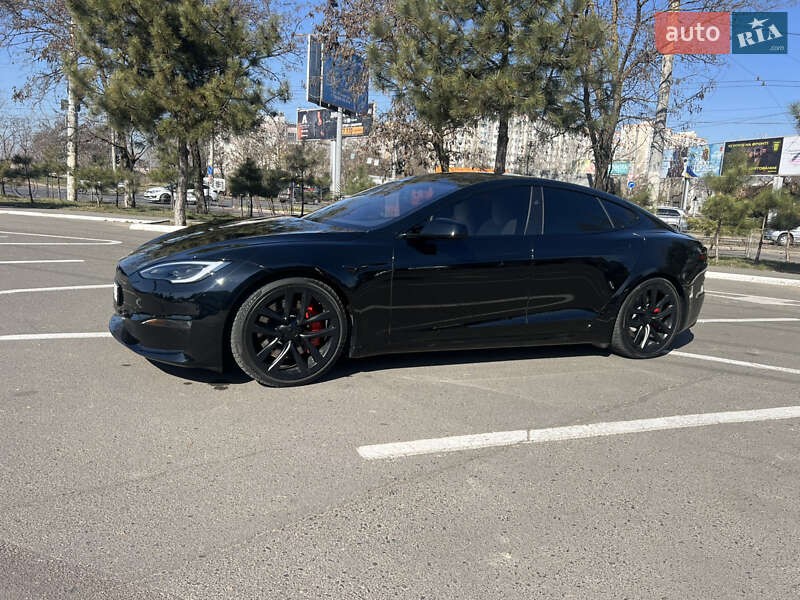 Лифтбек Tesla Model S 2023 в Одессе