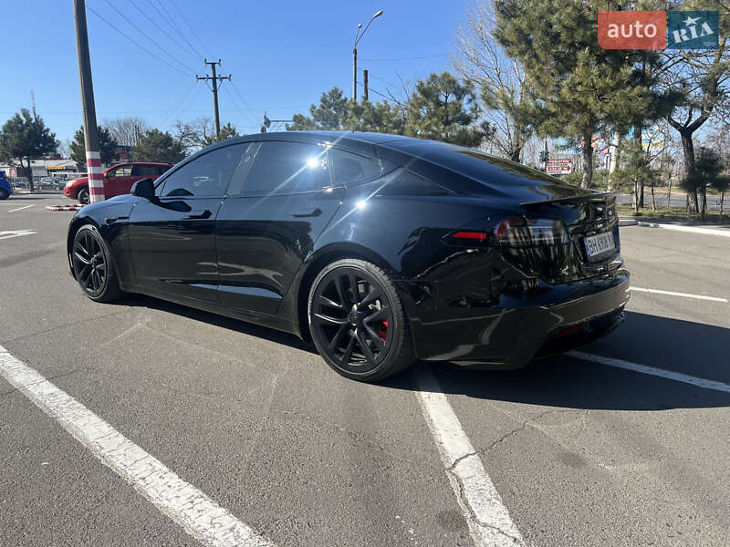 Лифтбек Tesla Model S 2023 в Одессе