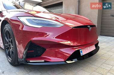 Лифтбек Tesla Model S 2021 в 