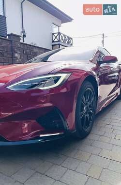Лифтбек Tesla Model S 2021 в 