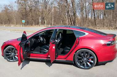 Ліфтбек Tesla Model S 2014 в Хмельницькому