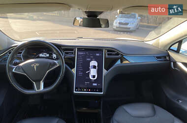 Лифтбек Tesla Model S 2016 в 